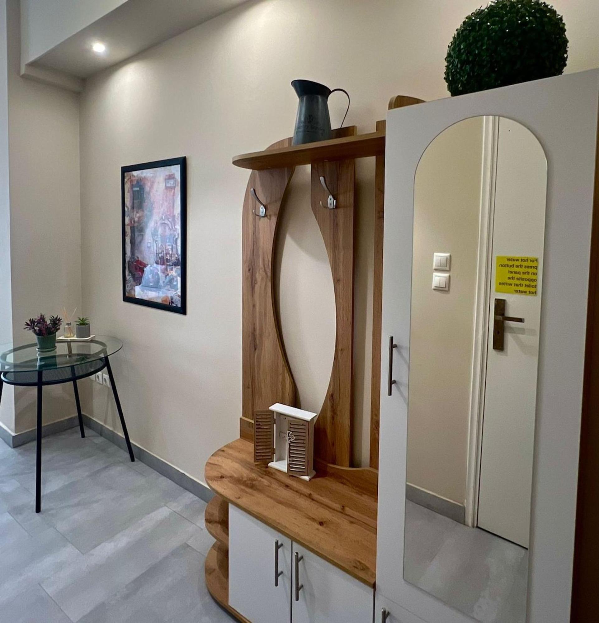 Superhost Hub #103 Plaka - Monastiraki Apartman Athén Kültér fotó